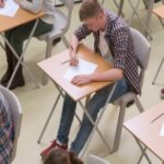 Y si enseñamos a hacer exámenes.